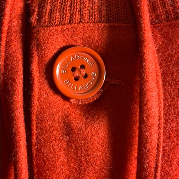 Red Wool Billabong Coat - Picture 8 of 12